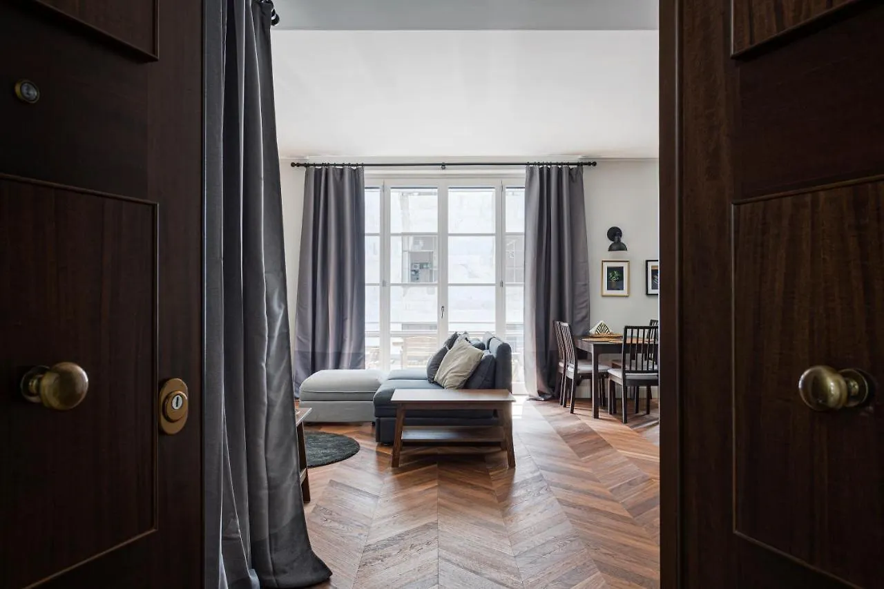 Wide And Bright Two Bedroom Apartment- Via Freguglia Mediolan Włochy