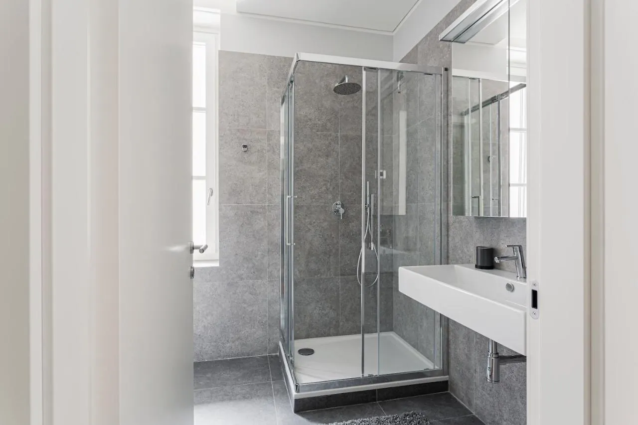 Wide And Bright Two Bedroom Apartment- Via Freguglia Mediolan Włochy
