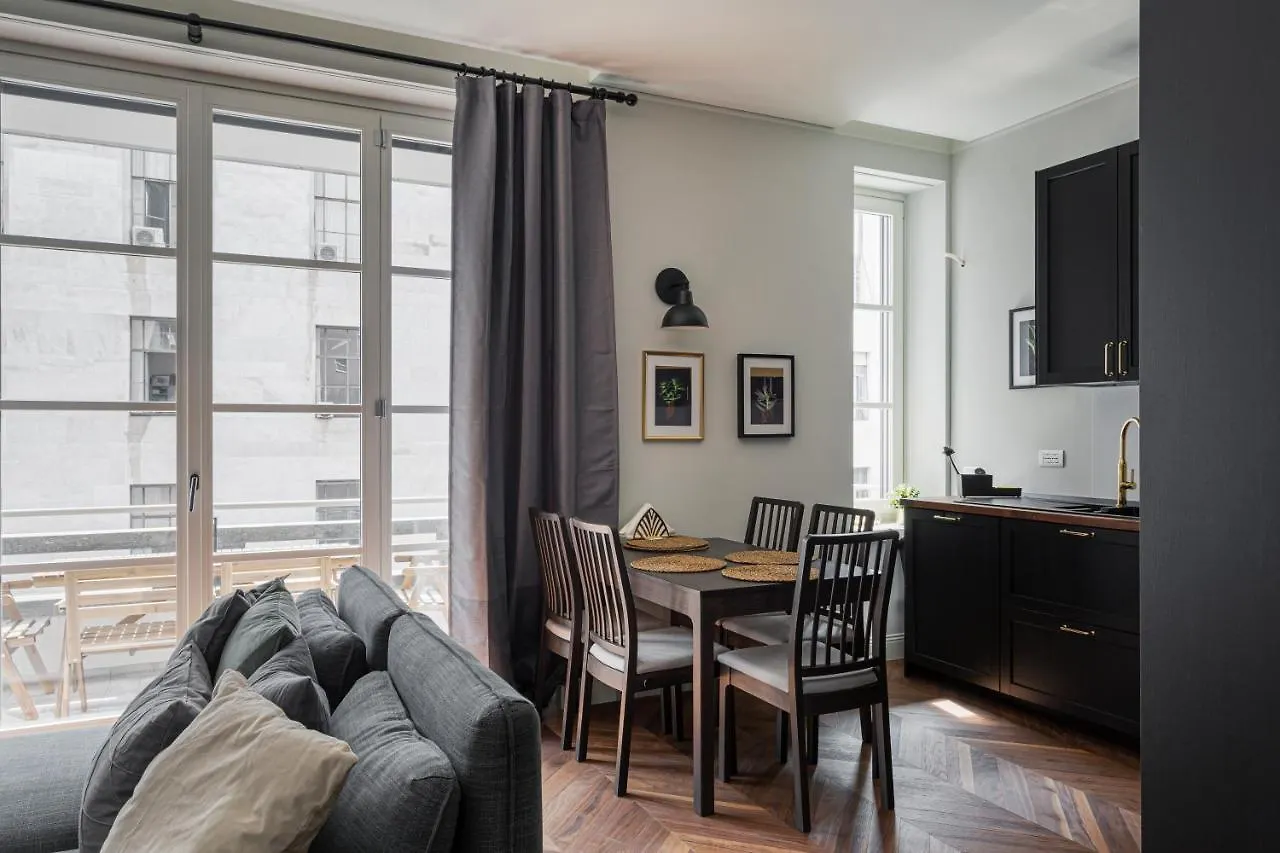Wide&Bright two bedroom apartment Milaan 0*,